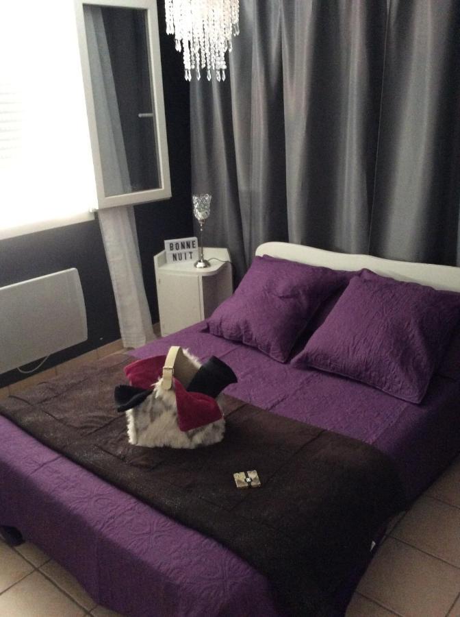 Le Claouraous Calme Bed & Breakfast Canet  Exterior photo